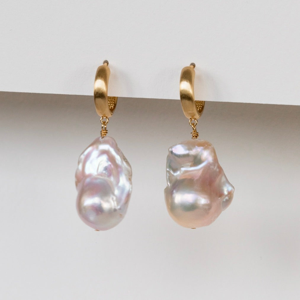 Asymmetrical Large Baroque pearl Earrings Baroque Earrings peach Plated Pearl Earrings Baroque 2024 Jewelry; Bridal Earrings; BEST SELLER