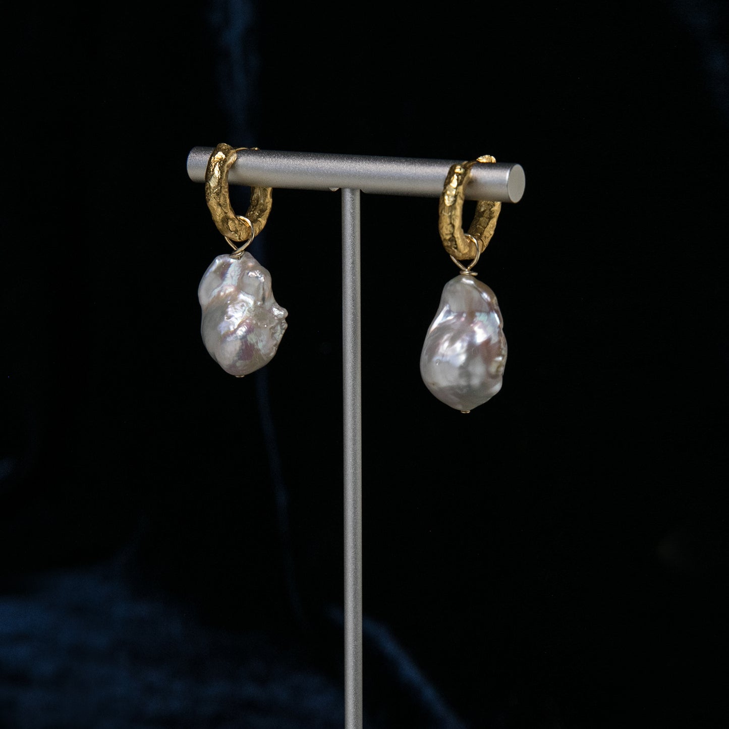 white real natural freshwater baroque pearl hoop huggie earrings sterling leverback closure classic designer bride wedding