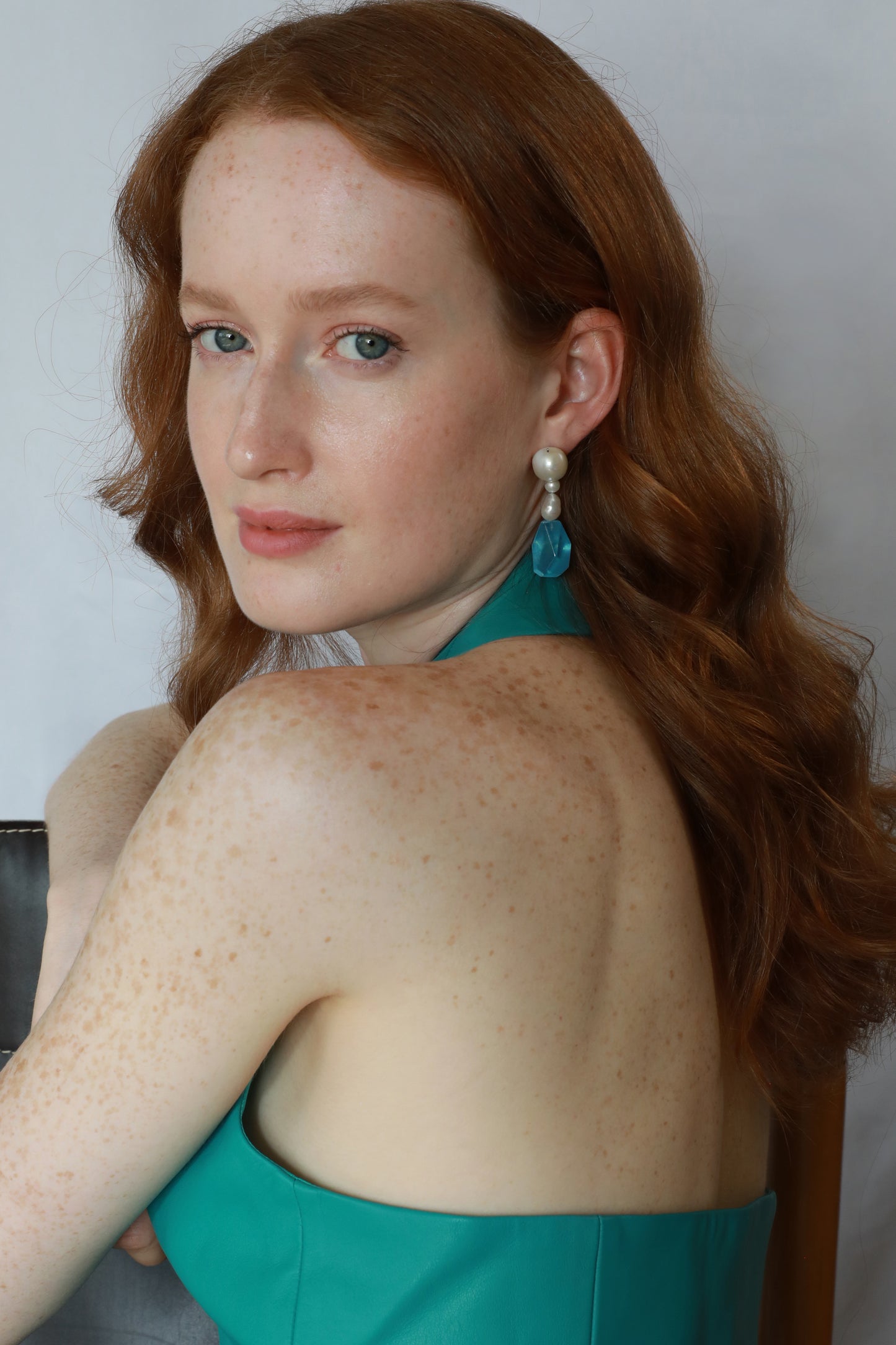 Flore Natural Pearl and Aquamarine Earring