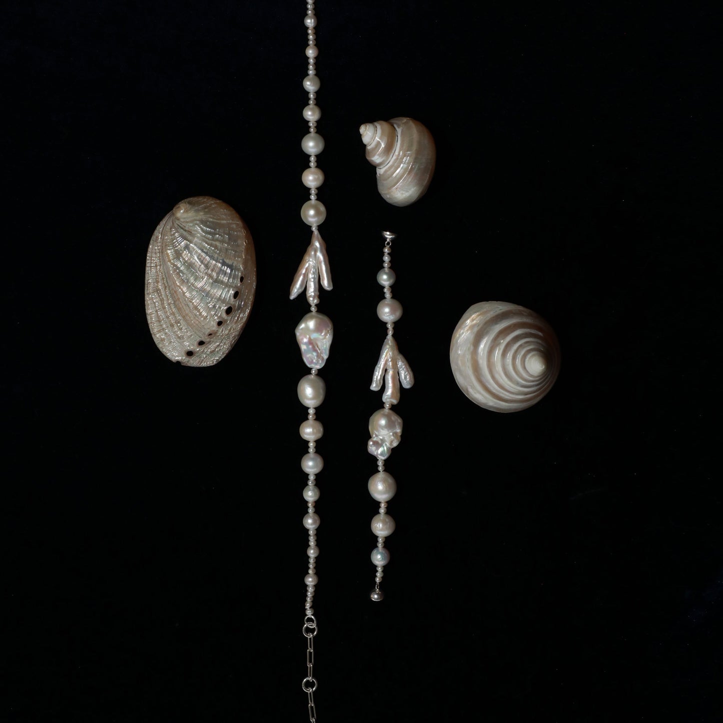 whiterealnaturalfreshwaterbaroquepearlbraceletandnecklacesterlingsilverartdecocontemparybrideweddingproductphoto