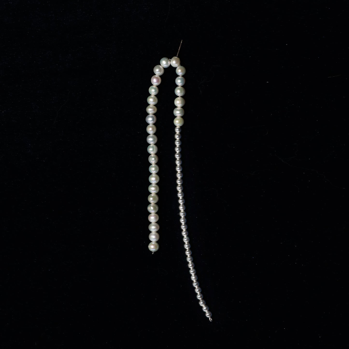 whiterealnaturalfreshwaterpearllongdangleshoulderdusterearringssterlingsilversilverpushbackclosureartdecocontemparybrideweddingearringproductphoto