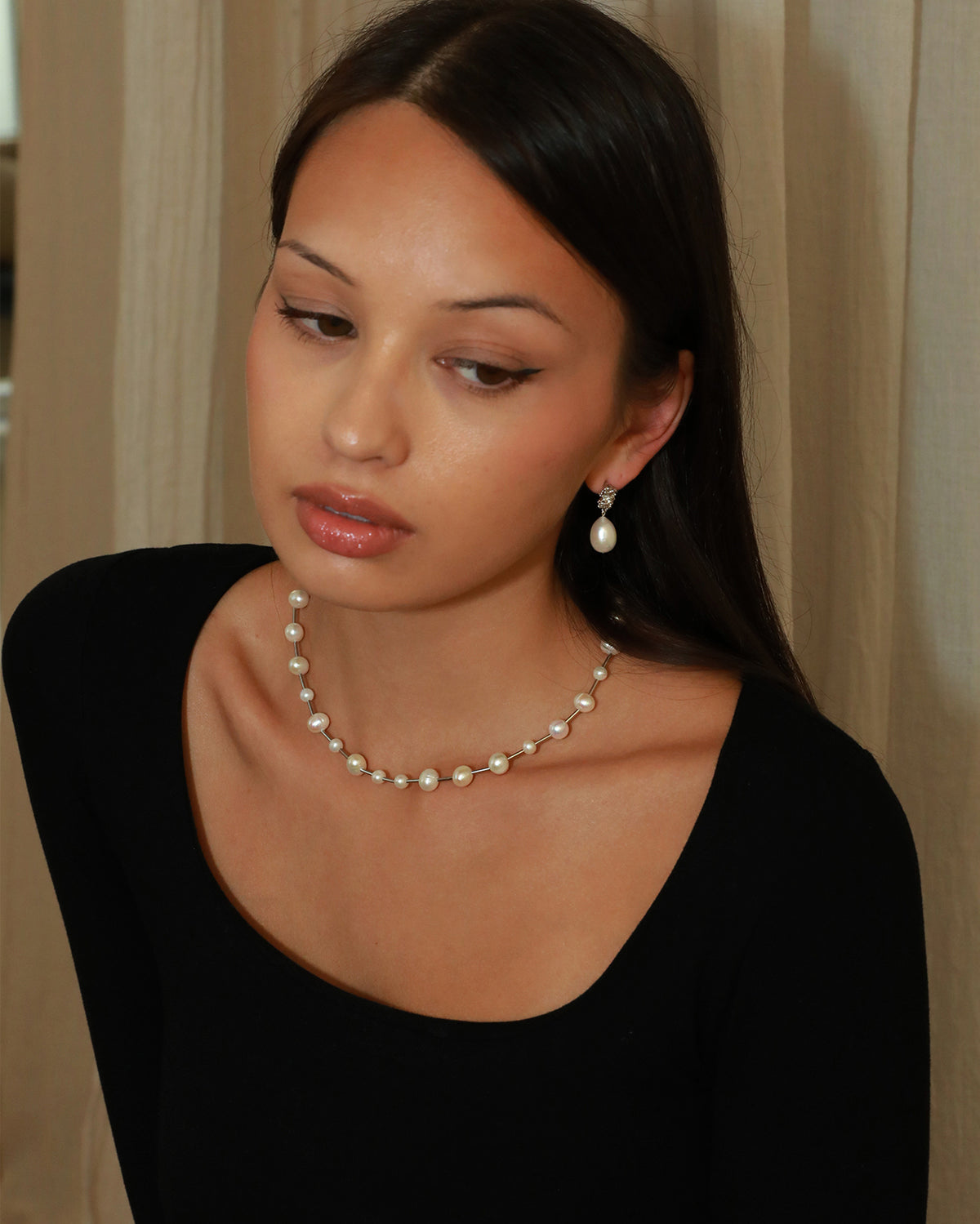 modern Freshwater Pearl collar Necklace model