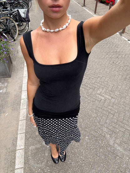 NaturalBaroquePearlNecklaceUGCStreet