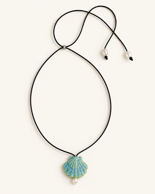 Elva Ceramic Shell Pearl Necklace | Long Adjustable Necklace