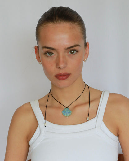 Elva Ceramic Shell Pearl Necklace | Long Adjustable Necklace