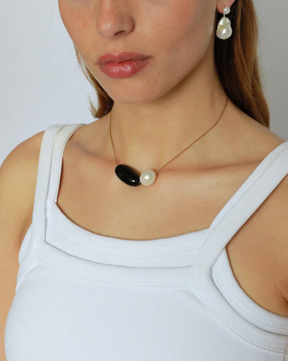 Leni Freshwater Baroque Pearl & Black Onyx Pendant Necklace Adjustable Stainless Steel Chain
