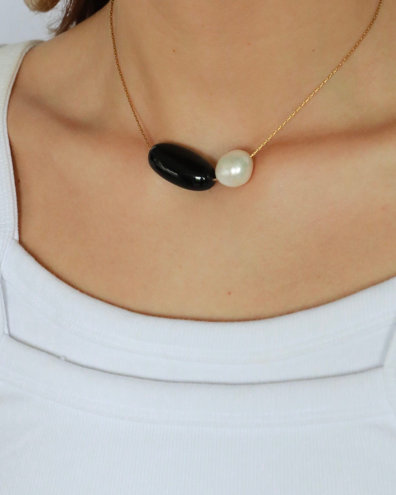 Leni Freshwater Baroque Pearl & Black Onyx Pendant Necklace Adjustable Stainless Steel Chain