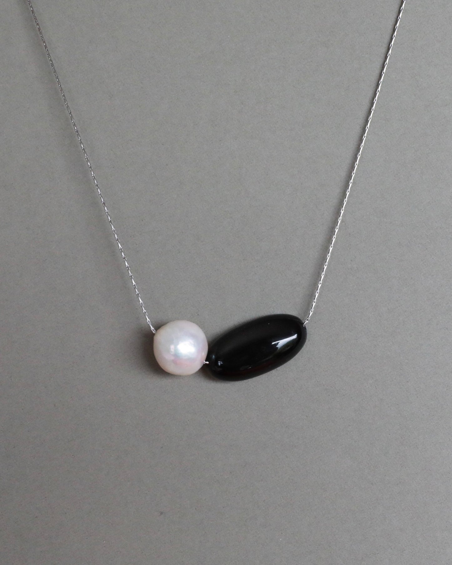 Leni Freshwater Baroque Pearl & Black Onyx Pendant Necklace Adjustable Stainless Steel Chain