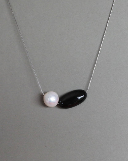 Leni Freshwater Baroque Pearl & Black Onyx Pendant Necklace Adjustable Stainless Steel Chain