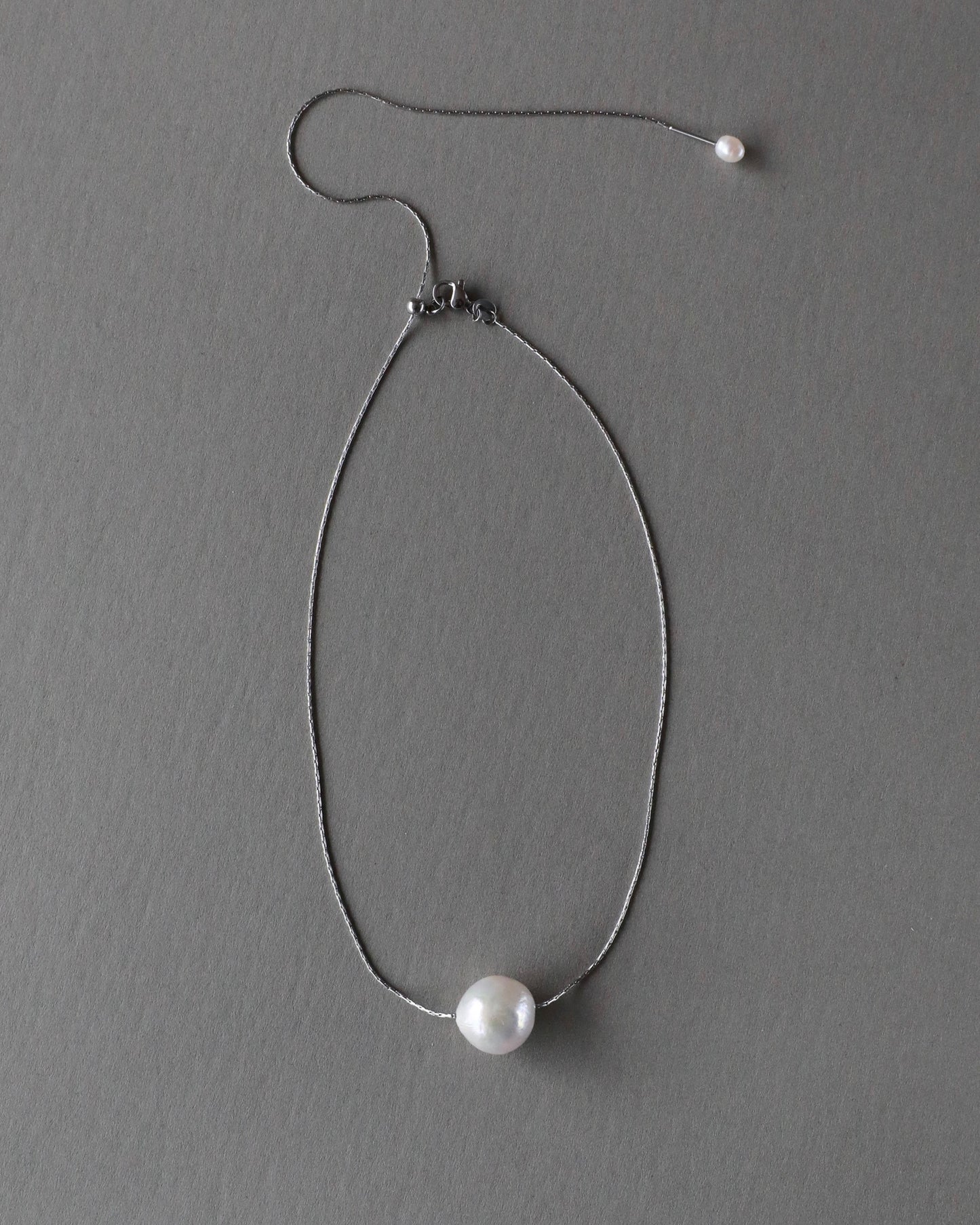 Freshwater baroque pearl adjustable necklace choker on stainless steel chain in silver color