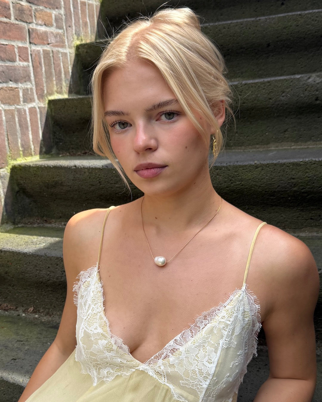 Freshwater baroque pearl adjustable necklace choker on stainless steel chain in silver color