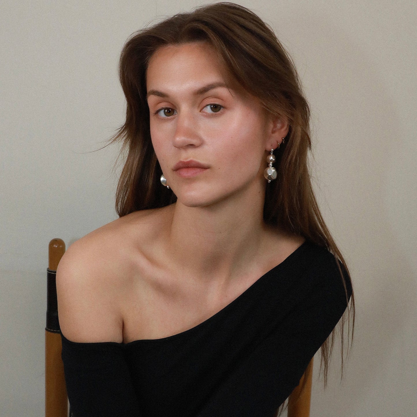 Josiane Silver Orb Dangle Earrings