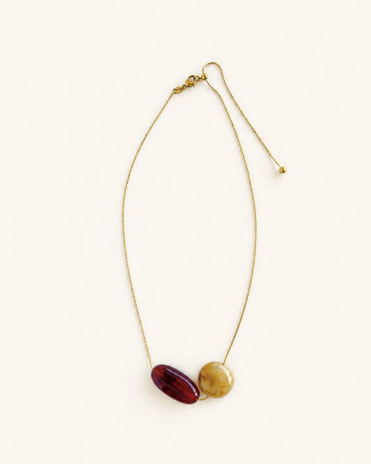 Yellow jade and red agate adjustable necklace choker on gold stainless steel chain