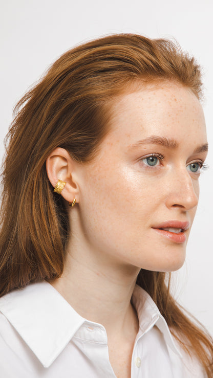 [Pre-Order] Delia Textured Silver Ear Cuff